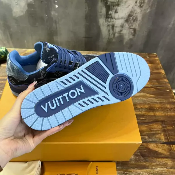 LV TRAINER SNEAKER – LSVT320 - Image 7