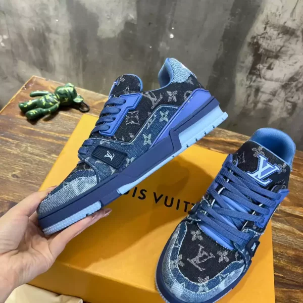 LV TRAINER SNEAKER – LSVT320 - Image 3