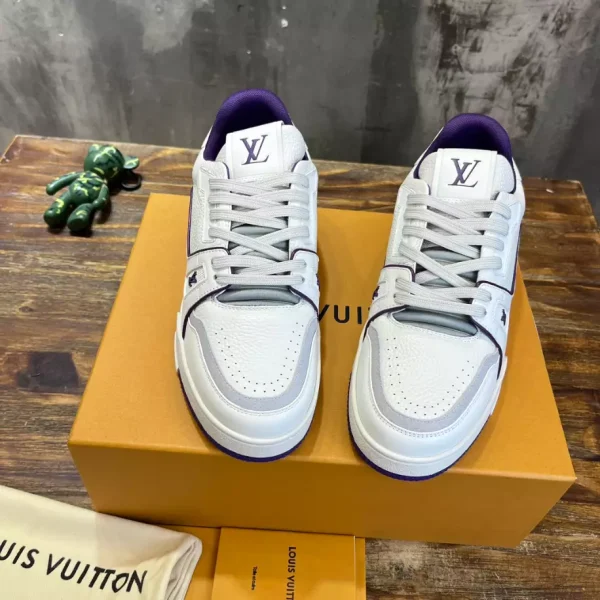 LV TRAINER SNEAKER – LSVT322 - Image 3