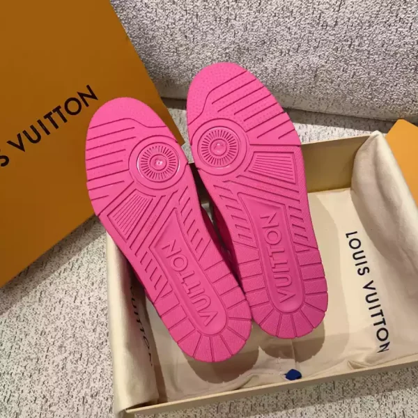 LV TRAINER SNEAKER – LSVT338 - Image 6