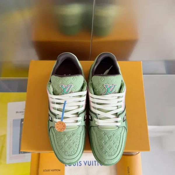 LV TRAINER SNEAKER – LSVT343 - Image 5