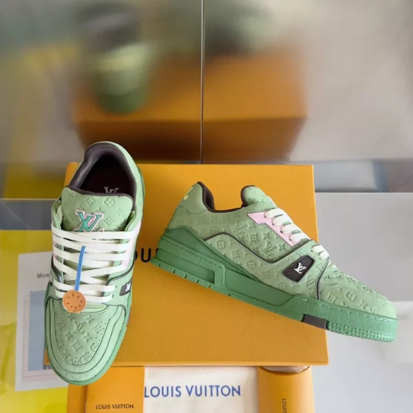 LV TRAINER SNEAKER – LSVT343 - Image 7