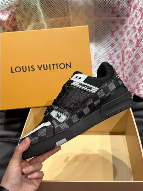 LV TRAINER SNEAKER – LSVT345 - Image 6