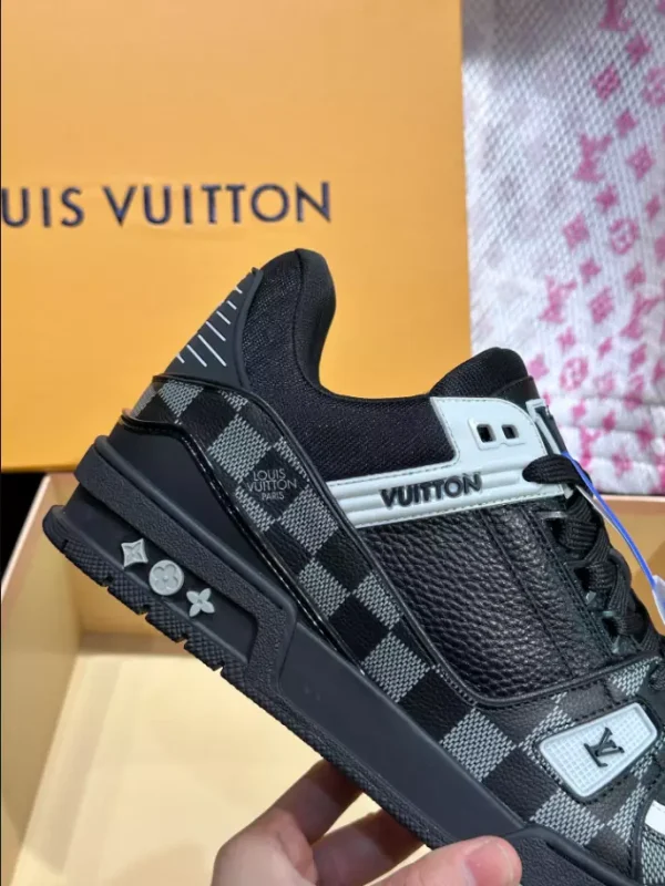 LV TRAINER SNEAKER – LSVT345 - Image 7