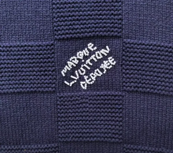 Louis Vuitton Damier Pullover With Pearl Signature – SLV052 - Image 7