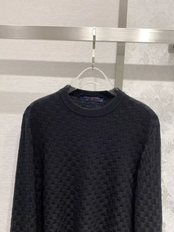 Louis Vuitton Damier Signature Crewneck – SLV028 - Image 10