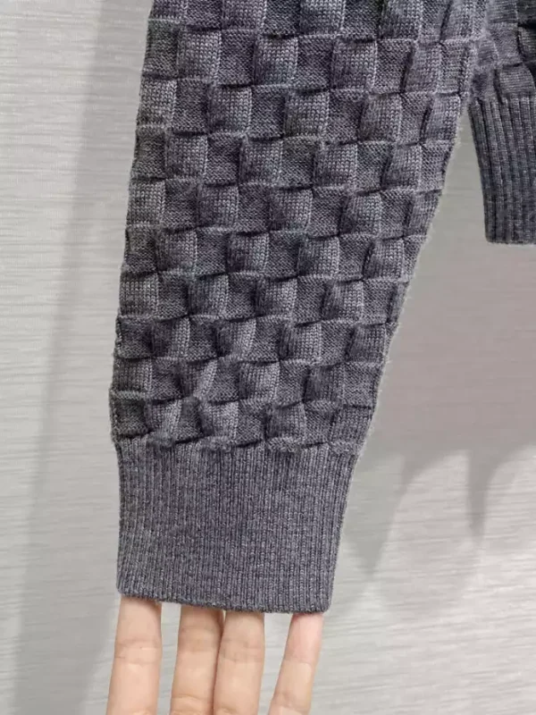 Louis Vuitton Damier Signature Crewneck – SLV029 - Image 6