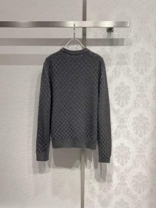 Louis Vuitton Damier Signature Crewneck – SLV029 - Image 3