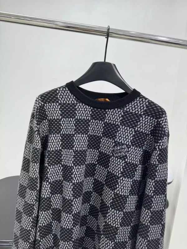 Louis Vuitton Damier Wool Crewneck – SLV058 - Image 4