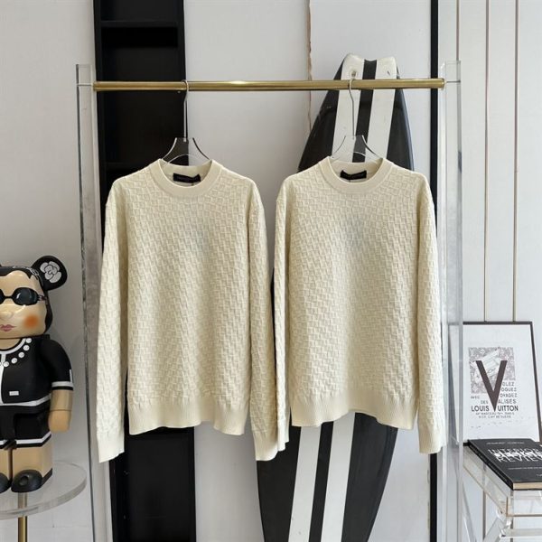 Louis Vuitton Damier Wool Long-Sleeved Crewneck – SLV015 - Image 2