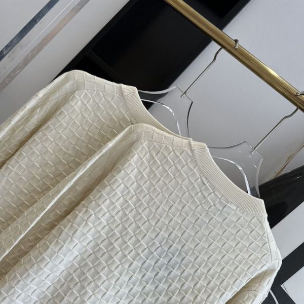 Louis Vuitton Damier Wool Long-Sleeved Crewneck – SLV015 - Image 5