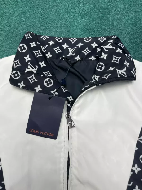 Louis Vuitton Tracksuit – LC012 - Image 8
