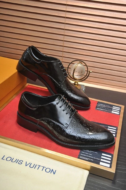 Louis Vuitton Lace-ups Shoes – LLV38
