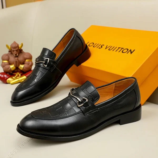 Louis Vuitton Loafers – LLV04