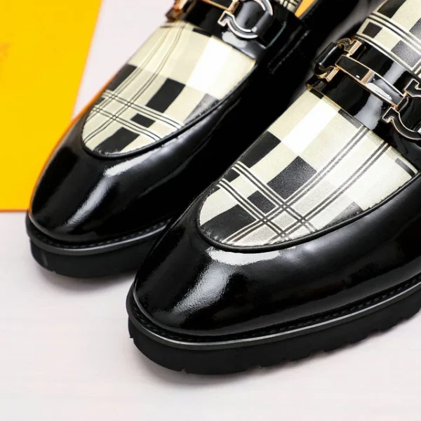 Louis Vuitton Loafers – LLV07 - Image 4