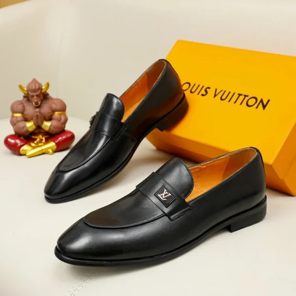 Louis Vuitton Loafers – LLV08