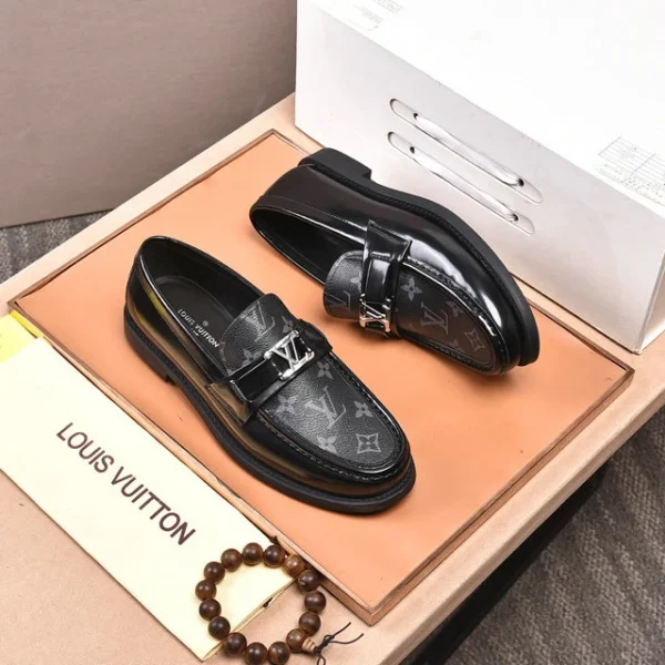 Louis Vuitton Loafers – LLV09 - Image 3