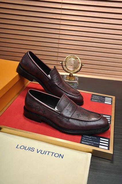 Louis Vuitton Loafers – LLV32