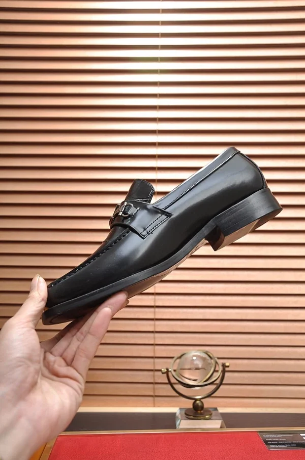 Louis Vuitton Loafers – LLV51 - Image 9