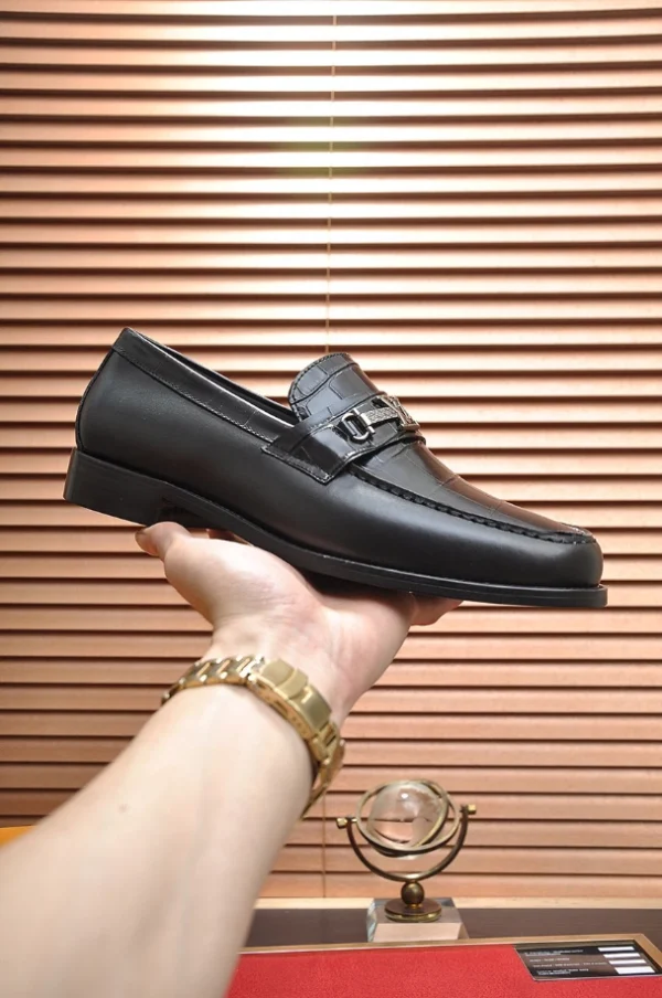 Louis Vuitton Loafers – LLV53 - Image 2