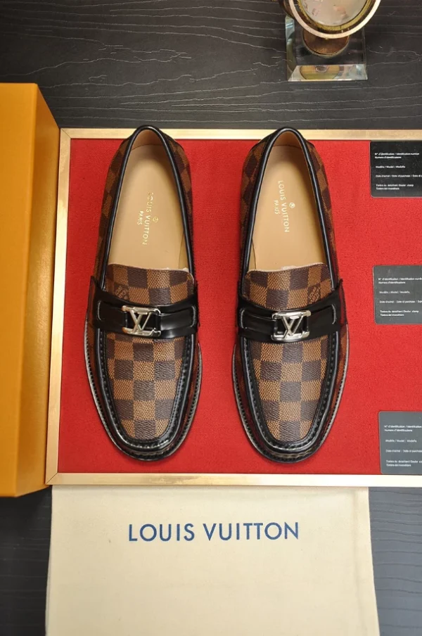 Louis Vuitton Loafers – LLV57