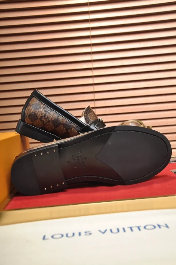 Louis Vuitton Loafers – LLV57 - Image 3