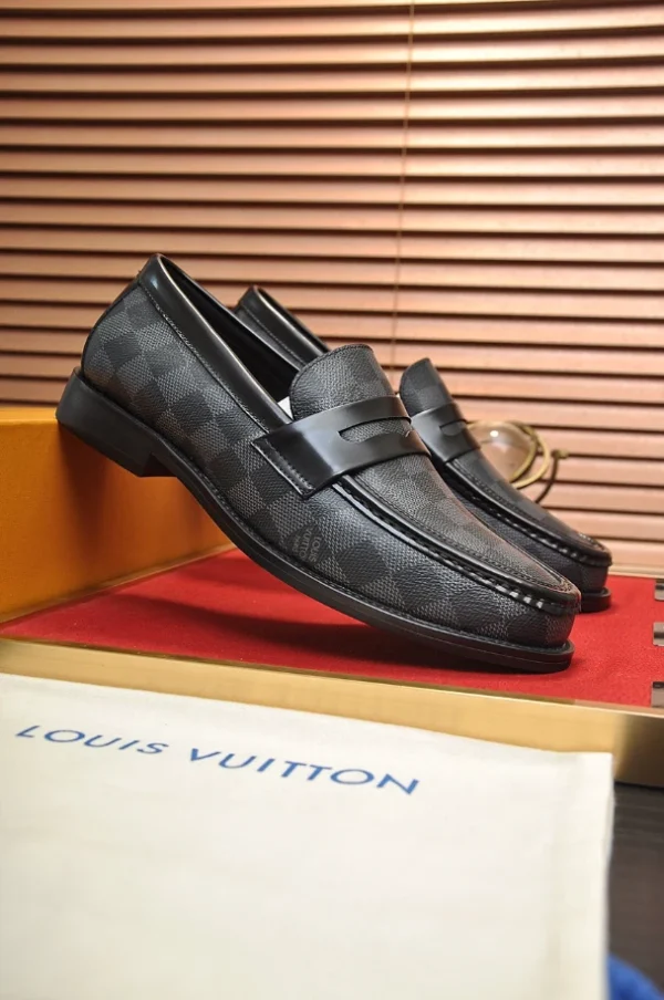 Louis Vuitton Loafers – LLV58 - Image 2