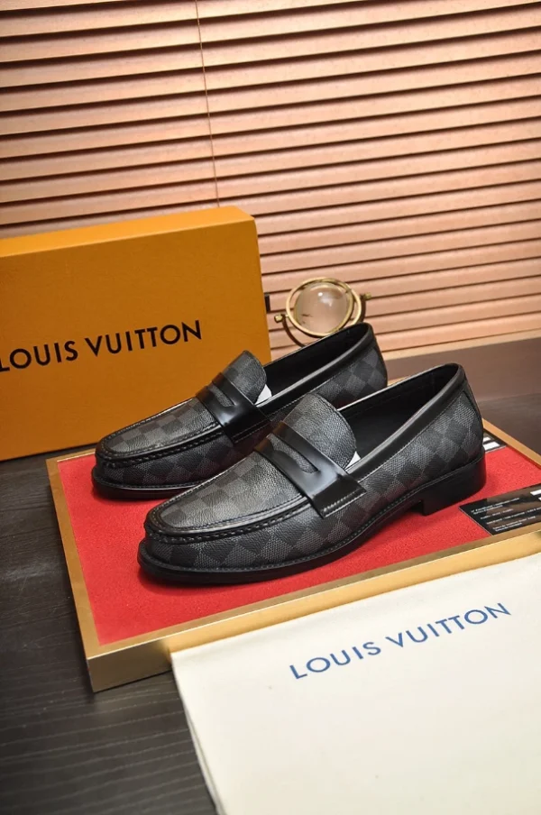 Louis Vuitton Loafers – LLV58 - Image 4