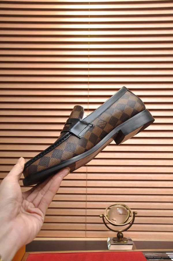 Louis Vuitton Loafers – LLV59 - Image 5