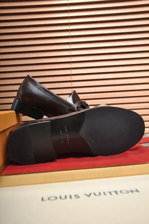 Louis Vuitton Loafers – LLV61 - Image 6