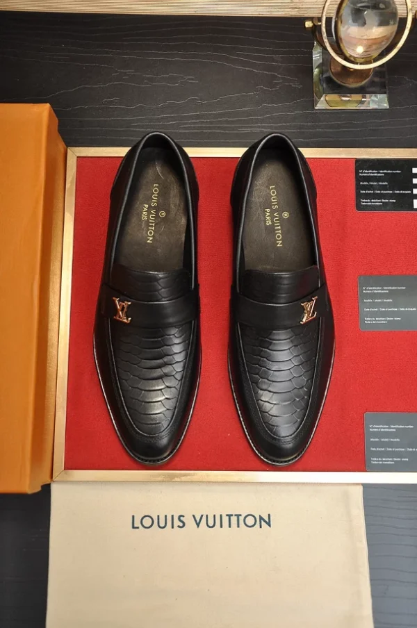 Louis Vuitton Loafers – LLV63
