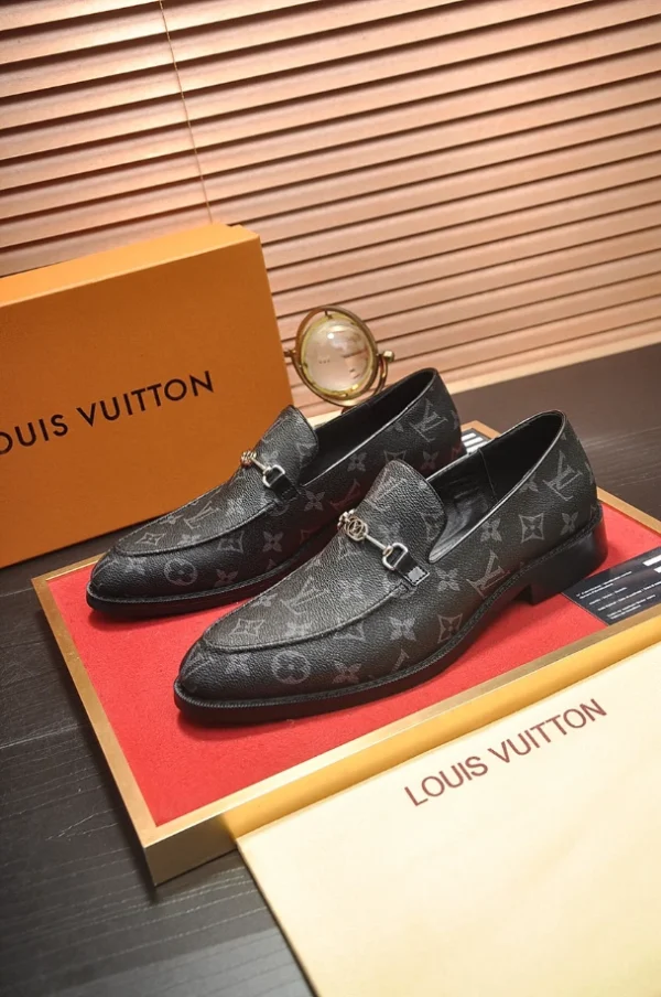 Louis Vuitton Loafers – LLV67 - Image 2