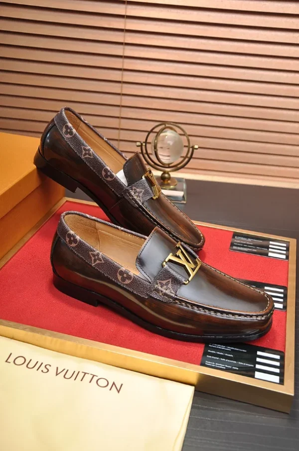 Louis Vuitton Loafers – LLV68