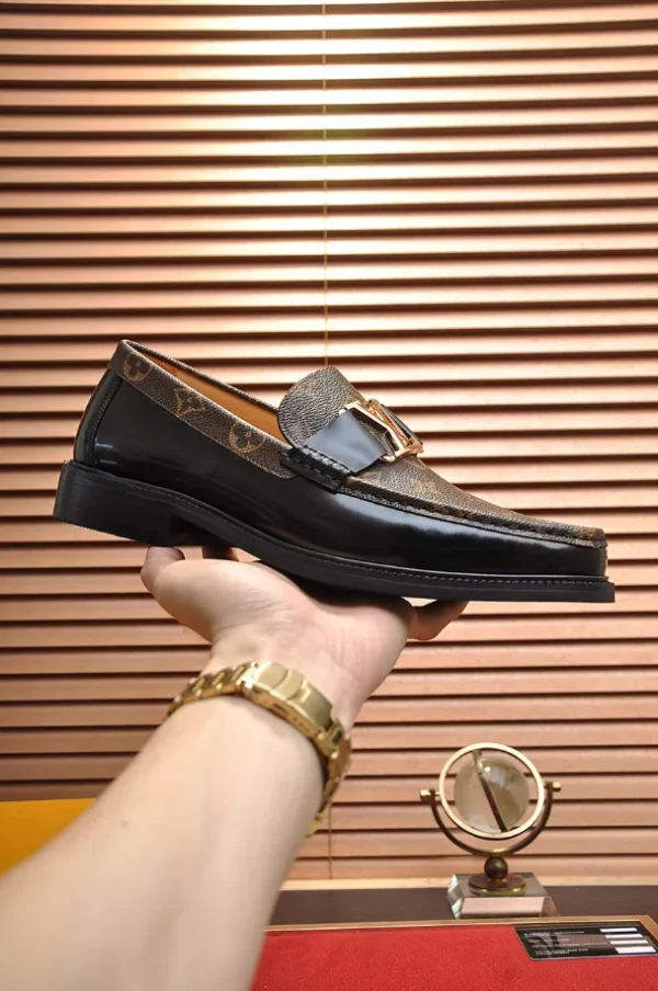 Louis Vuitton Loafers – LLV71 - Image 5