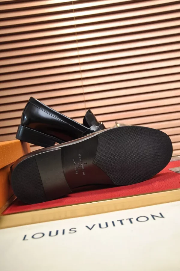 Louis Vuitton Loafers – LLV72 - Image 3