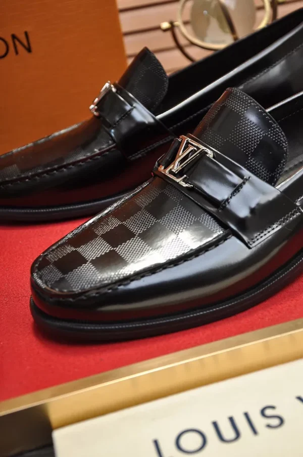 Louis Vuitton Loafers – LLV72 - Image 2