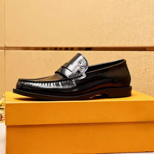 Louis Vuitton Loafers – LLV73 - Image 3