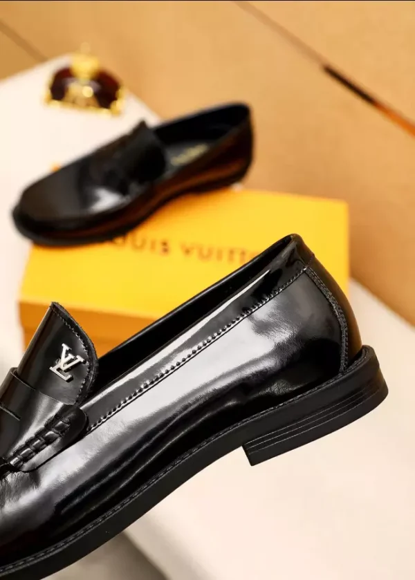 Louis Vuitton Loafers – LLV73 - Image 7