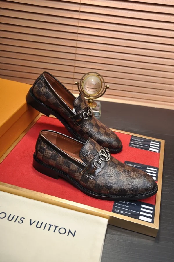 Louis Vuitton Loafers – LLV77