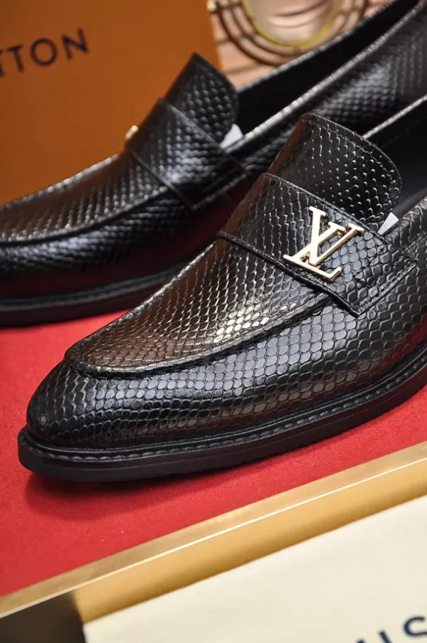 Louis Vuitton Loafers – LLV79 - Image 4