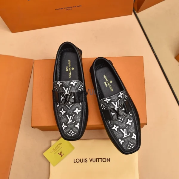 Louis Vuitton Loafers – LLV85
