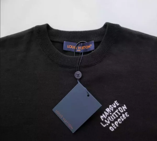 Louis Vuitton Long-Sleeved Cotton Crewneck – SLV036 - Image 7