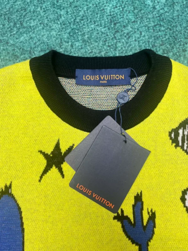 Louis Vuitton Sweater – SLV061 - Image 4
