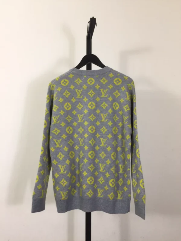 Louis Vuitton Sweater – SLV063 - Image 2