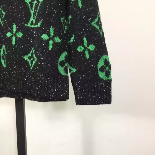 Louis Vuitton Sweater – SLV069 - Image 3