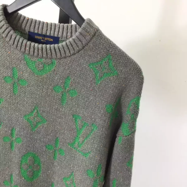 Louis Vuitton Sweater – SLV070 - Image 4