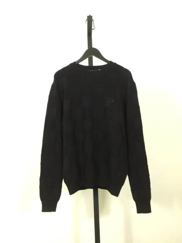 Louis Vuitton Sweater – SLV073 - Image 2