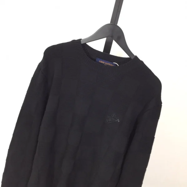 Louis Vuitton Sweater – SLV073 - Image 6