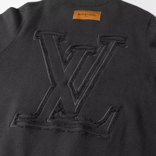 Louis Vuitton Sweater – SLV078 - Image 4