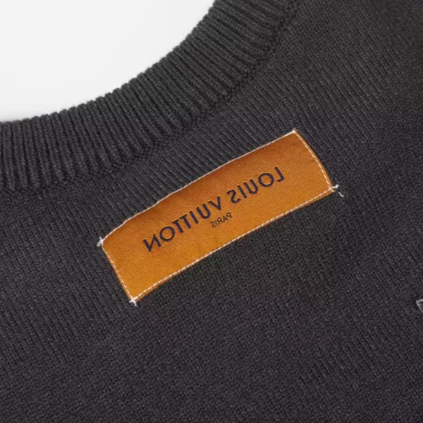 Louis Vuitton Sweater – SLV078 - Image 5